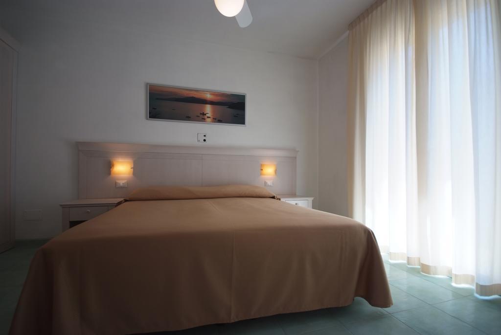Hotel Dino Capoliveri  Dış mekan fotoğraf
